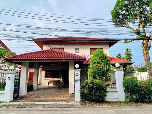 3 Bedrooms House in Park Village East Pattaya H008702