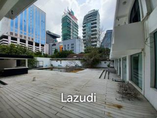 Spacious land for rent in Sukhumvit 33, AAA location, suitable  for any business activities
