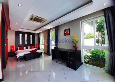 5 Bedrooms House in Palm Oasis Jomtien H008480