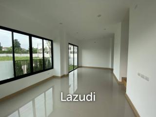 House 3 bed 2 bath near Ruam Chok Mall