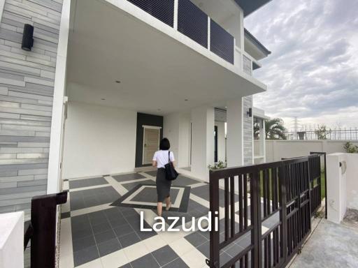 House 3 bed 3 bath near Ruam Chok Mall