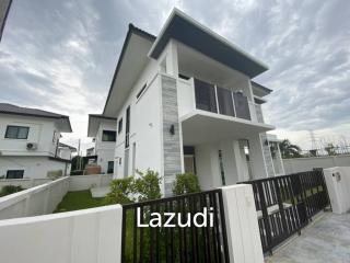 House 3 bed 3 bath near Ruam Chok Mall