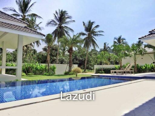 WHITE BEACH VILLAS : 4 bed Show House for sale, 10 minutes walk to the Beach