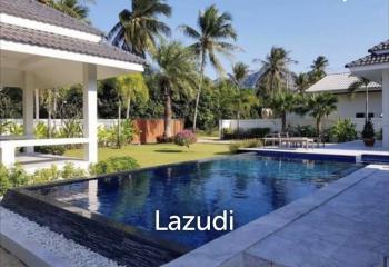 WHITE BEACH VILLAS : 4 bed Show House for sale, 10 minutes walk to the Beach