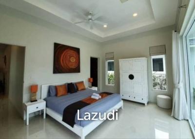 WHITE BEACH VILLAS : 4 bed Show House for sale, 10 minutes walk to the Beach