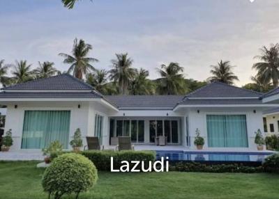 WHITE BEACH VILLAS : 4 bed Show House for sale, 10 minutes walk to the Beach