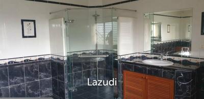 Luxurious 7-Bedroom Villa in Bang Lamung Chonburi