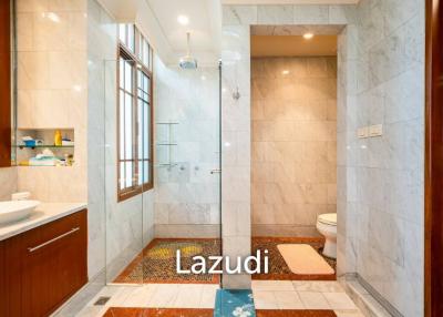 Baan Sansiri Sukhumvit 67 / 5 Bedroom 6 Bathroom / 560 sqm For Sale