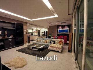 3 bed 3 bath 242 SQ.M Watermark Chaophraya