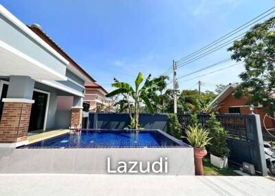 3 Bedrooms 3 Bathrooms  300 SQ.M Poll Vila  Jomtien.