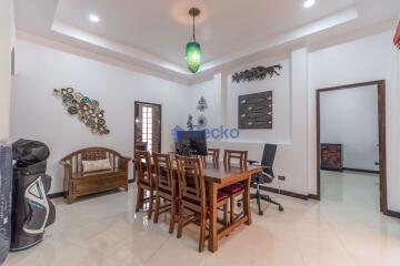 3 Bedrooms House in The Lanterns East Pattaya H010677