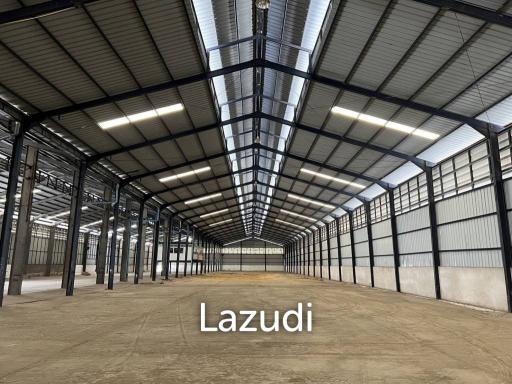 Spacious Warehouses with Private Pier and Tax Benefits - Perfect for Your Business Needs!