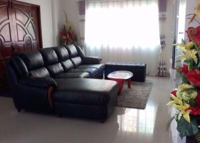 3 Bedrooms House in Rose Land & House East Pattaya H008650