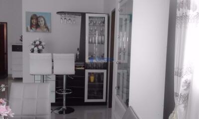 3 Bedrooms House in Rose Land & House East Pattaya H008650