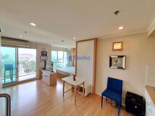 Studio Condo in Lumpini Condotown North Pattaya C010693