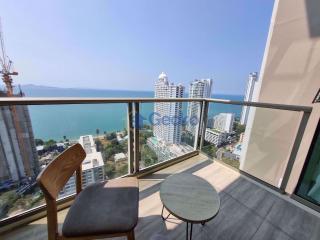 1 Bedroom Condo in The Riviera Wong Amat Beach Wongamat C010690