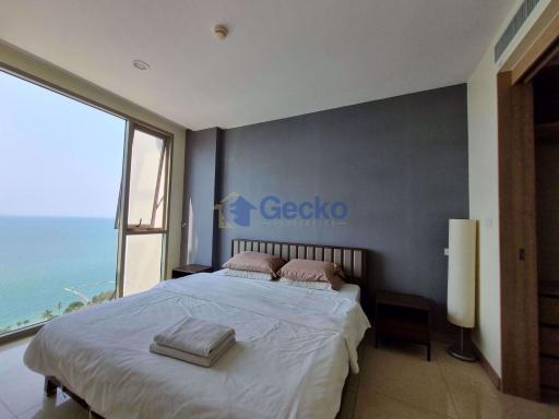 1 Bedroom Condo in The Riviera Wong Amat Beach Wongamat C010690