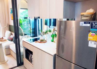 1 Bed 1 Bath 31.28 SQ.M Reference Sathorn - Wongwianyai