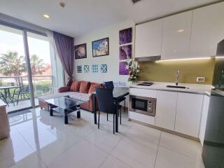 1 Bedroom Condo in The Riviera Wong Amat Beach Wongamat C010709