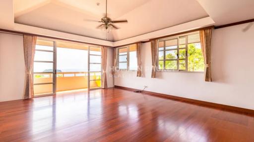 Sea View 5-Bed Villa near Kata Beach