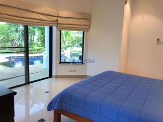 3 Bedrooms House in Jomtien Park Villas Jomtien H008898