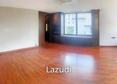 5 Bed 5 Bath 456 SQ.M Noble House Thonglor 25