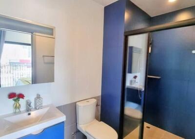 2 Bedrooms 2 Bathrooms 53 SQ.M at XT Ekkamai