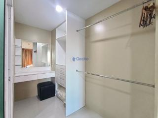 1 Bedroom bed in Condo in The Urban in Central Pattaya C009196