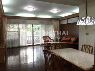 For RENT : Aree Mansion / 3 Bedroom / 2 Bathrooms / 181 sqm / 35000 THB [2857442]