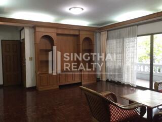 For RENT : Aree Mansion / 3 Bedroom / 2 Bathrooms / 181 sqm / 35000 THB [2857442]