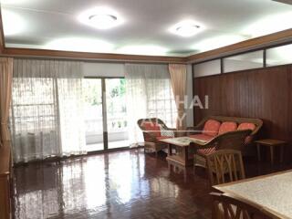 For RENT : Aree Mansion / 3 Bedroom / 2 Bathrooms / 181 sqm / 35000 THB [2857442]