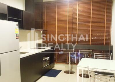 For RENT : Rhythm Sukhumvit 44/1 / 1 Bedroom / 1 Bathrooms / 46 sqm / 35000 THB [3942302]