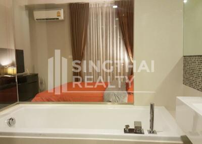 For RENT : Rhythm Sukhumvit 44/1 / 1 Bedroom / 1 Bathrooms / 46 sqm / 35000 THB [3942302]