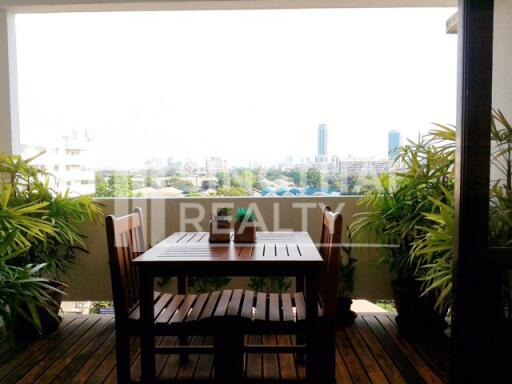 For RENT : Siam Court Apartment / 2 Bedroom / 2 Bathrooms / 151 sqm / 35000 THB [3968756]