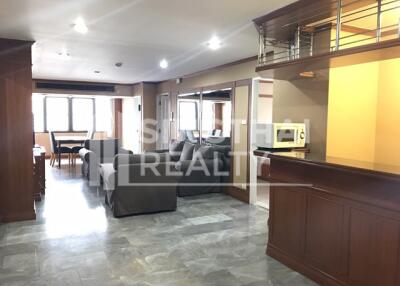 For RENT : The Waterford Park Sukhumvit 53 / 2 Bedroom / 2 Bathrooms / 131 sqm / 35000 THB [3980258]