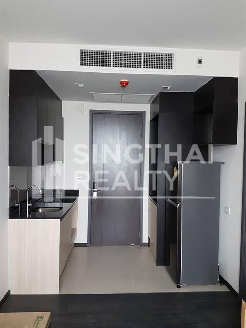 For RENT : Edge Sukhumvit 23 / 1 Bedroom / 1 Bathrooms / 34 sqm / 35000 THB [4457033]