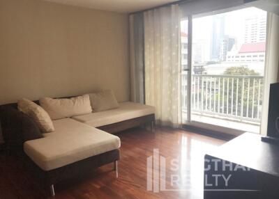 For RENT : Urbana Sukhumvit 15 / 2 Bedroom / 2 Bathrooms / 116 sqm / 35000 THB [4774040]