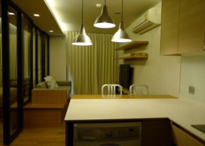 For RENT : Via Botani / 1 Bedroom / 1 Bathrooms / 48 sqm / 35000 THB [5244332]