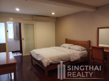 For RENT : Nagara Mansion / 2 Bedroom / 2 Bathrooms / 151 sqm / 35000 THB [5543732]