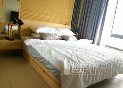 For RENT : The Lofts Ekkamai / 1 Bedroom / 1 Bathrooms / 46 sqm / 35000 THB [6054445]