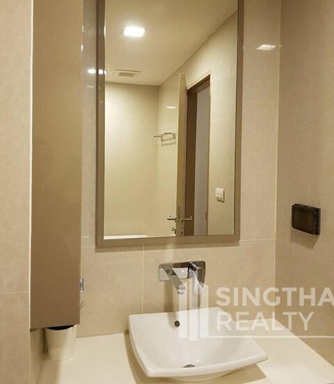 For RENT : LIV@49 / 1 Bedroom / 1 Bathrooms / 40 sqm / 35000 THB [6226471]