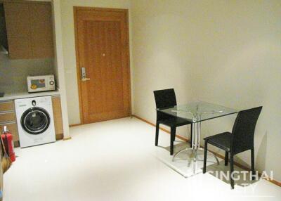 For RENT : The Emporio Place / 1 Bedroom / 1 Bathrooms / 47 sqm / 35000 THB [6425968]