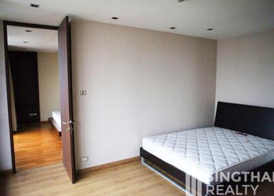 For RENT : Supalai Place / 2 Bedroom / 2 Bathrooms / 121 sqm / 35000 THB [6697242]