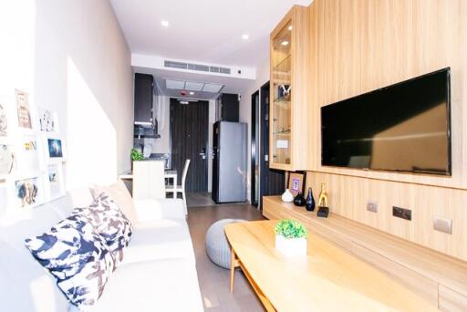 For RENT : Ashton Asoke / 1 Bedroom / 1 Bathrooms / 32 sqm / 35000 THB [6735560]