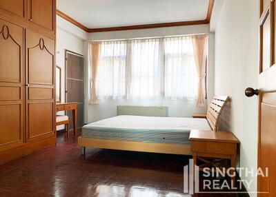 For RENT : Aree Mansion / 3 Bedroom / 2 Bathrooms / 181 sqm / 35000 THB [7592931]