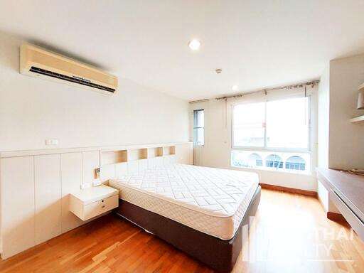 For RENT : Serene Place Sukhumvit 24 / 1 Bedroom / 1 Bathrooms / 71 sqm / 35000 THB [8556605]