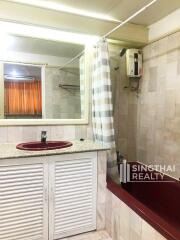 For RENT : Supalai Place / 2 Bedroom / 2 Bathrooms / 100 sqm / 35000 THB [8845619]