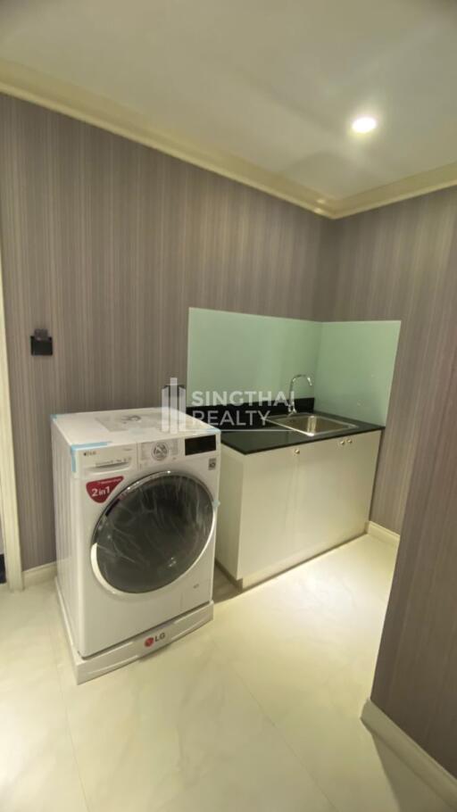 For RENT : State Tower / 1 Bedroom / 1 Bathrooms / 69 sqm / 35000 THB [9815521]