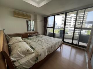 For RENT : Supalai Place / 2 Bedroom / 2 Bathrooms / 118 sqm / 35000 THB [9822196]