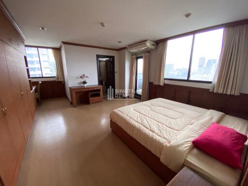 For RENT : Supalai Place / 2 Bedroom / 2 Bathrooms / 120 sqm / 35000 THB [9822232]